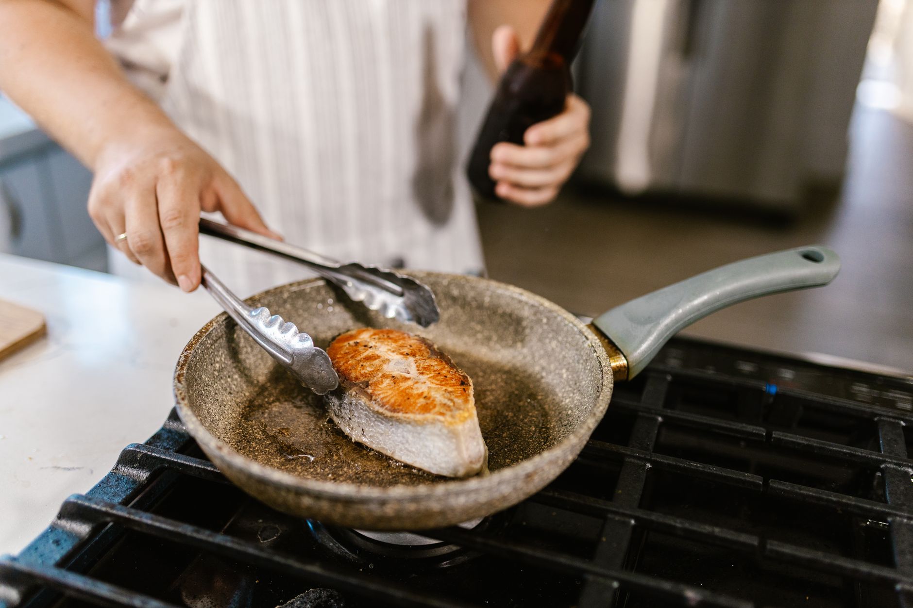 Fish Oil Works, But Almost Nobody Takes It the Way the Evidence Says To