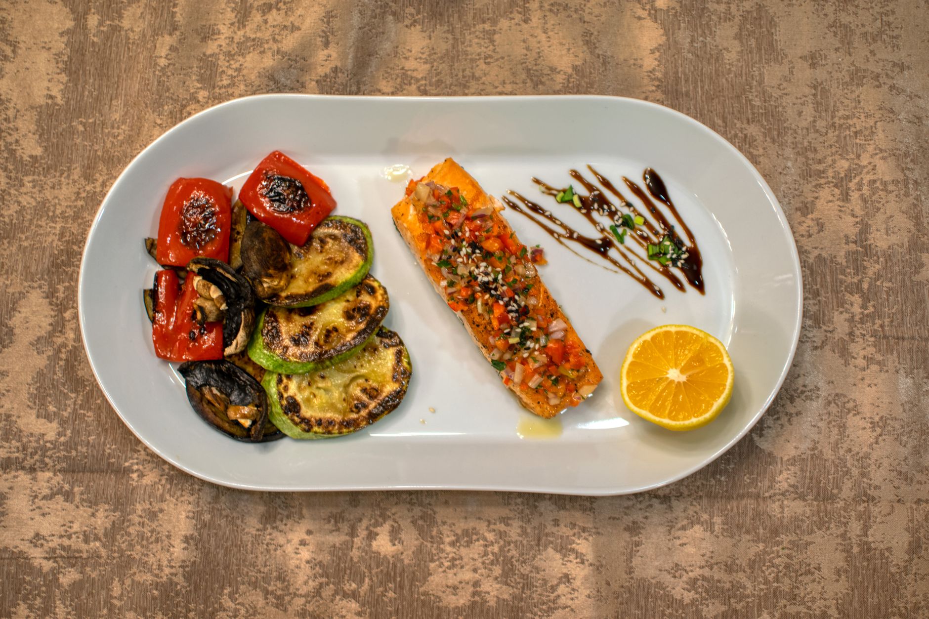 Gochujang-Glazed Salmon: A 20-Minute Korean Broil That Tastes Like You Tried Harder