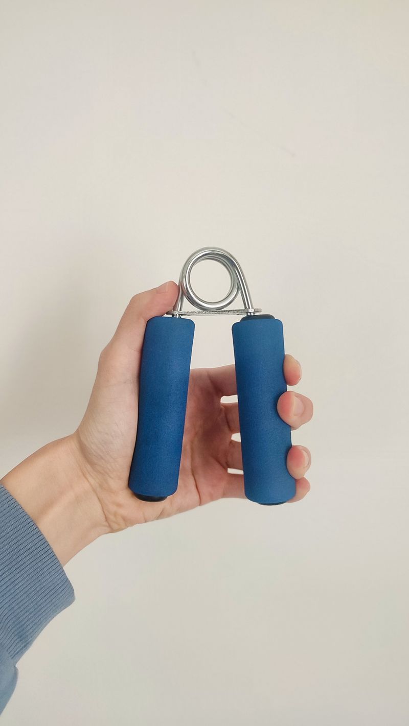 Grip Strength Predicts Death Better Than Blood Pressure — Here's What Yours Should Be